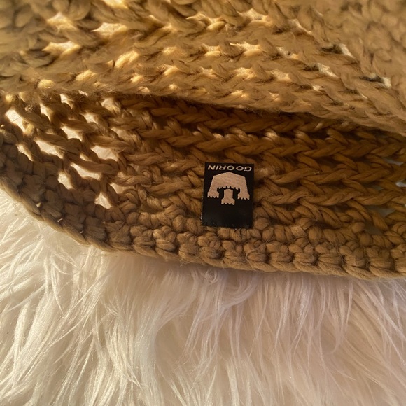 Goorin Crochet Beanie with Rim…From My Vintage 2000’s Collection…Very Unique🏂 - Picture 5 of 5